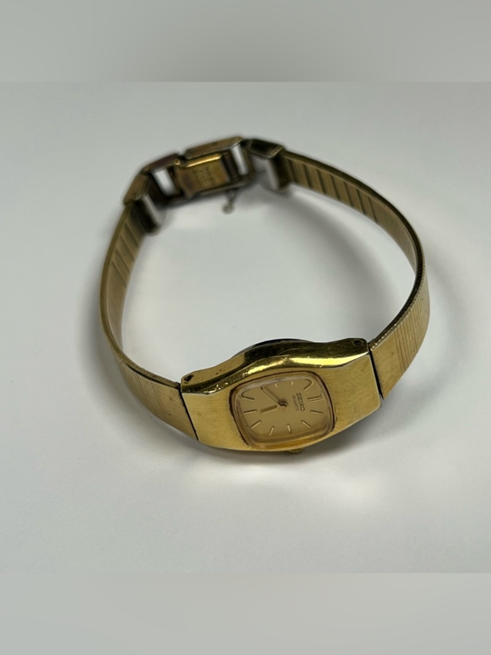 Vintage 90s Seiko Womens Watch